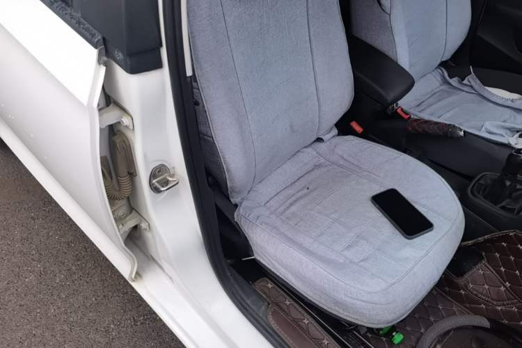 Used Skoda Rapid 2019 1.5L Manual Standard Edition Right Front Seat