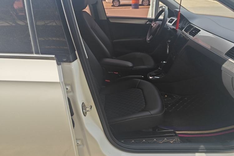 Used Skoda Rapid 2019 1.5L Automatic Comfort Edition China V Standard Right Front Seat