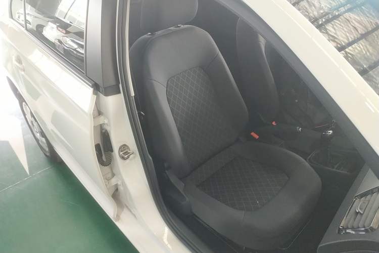 Used Skoda Rapid 2019 Revised Version 1.5L Manual Standard Edition China VI Right Front Seat