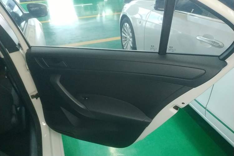 Used Skoda Rapid 2019 Revised Version 1.5L Manual Standard Edition China VI Right Rear Door Interior