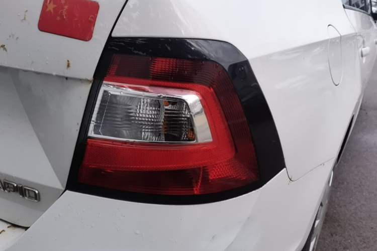 Used Skoda Rapid 2019 1.5L Manual Standard Edition Right Rear Taillight