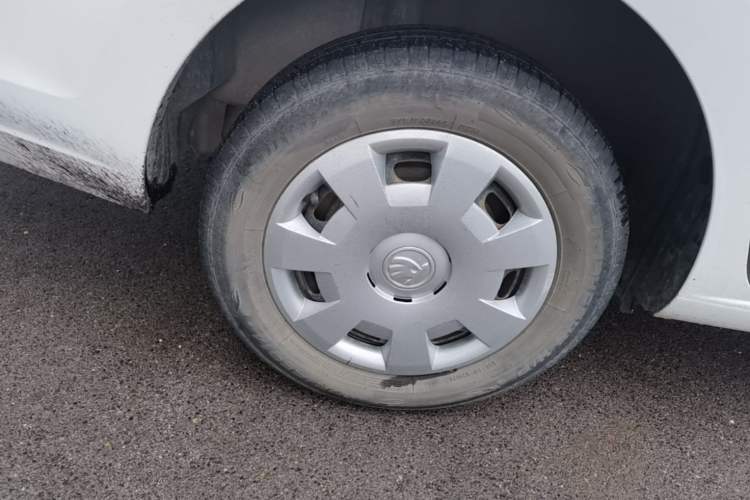 Used Skoda Rapid 2019 1.5L Manual Standard Edition Right Rear Wheel Hub
