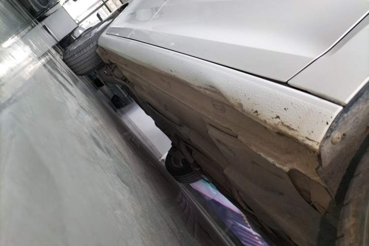 Used Skoda Rapid 2019 1.5L Automatic Comfort Edition China V Standard Right Side Sill