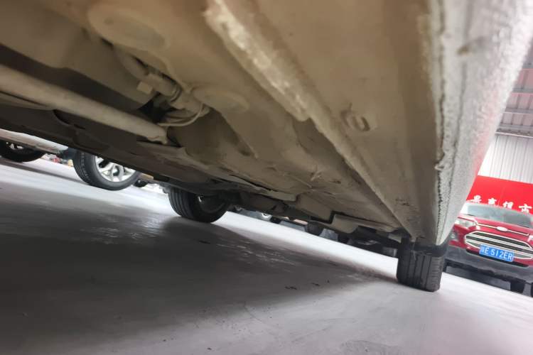 Used Skoda Rapid 2019 1.5L Automatic Comfort Edition China VI Standard Right Side Sill