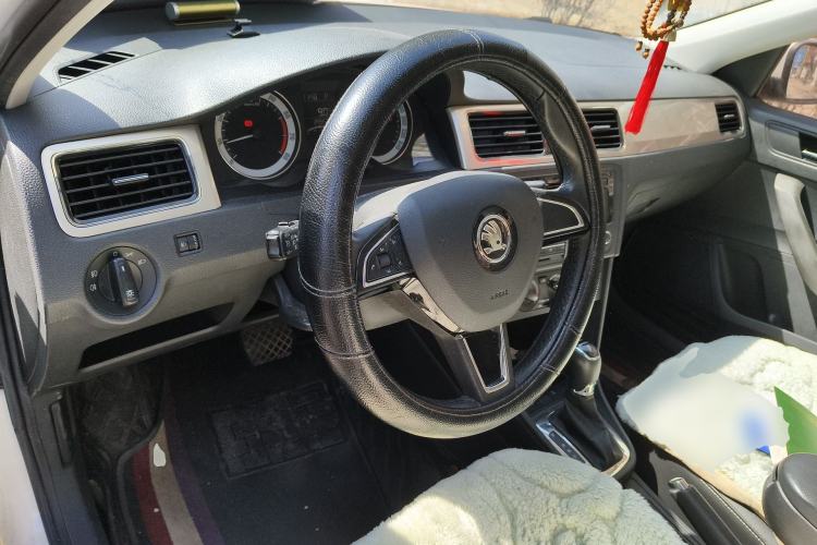 Used Skoda Rapid 2019 1.5L Automatic Comfort Edition China V Standard Steering Wheel