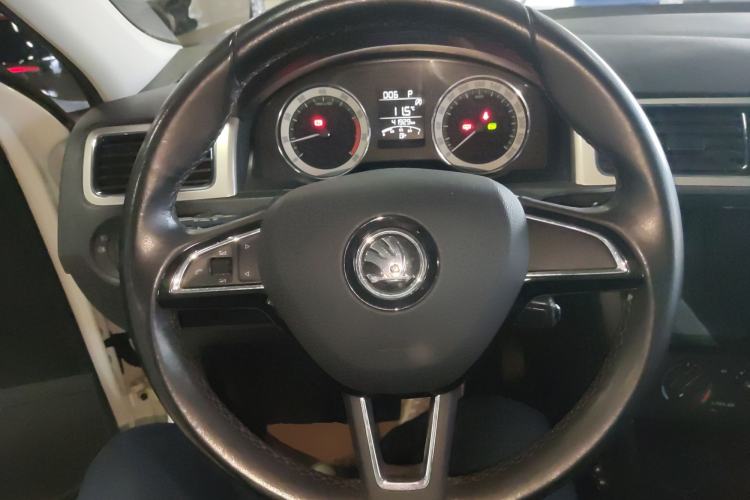 Used Skoda Rapid 2019 1.5L Automatic Comfort Edition China V Standard Steering Wheel