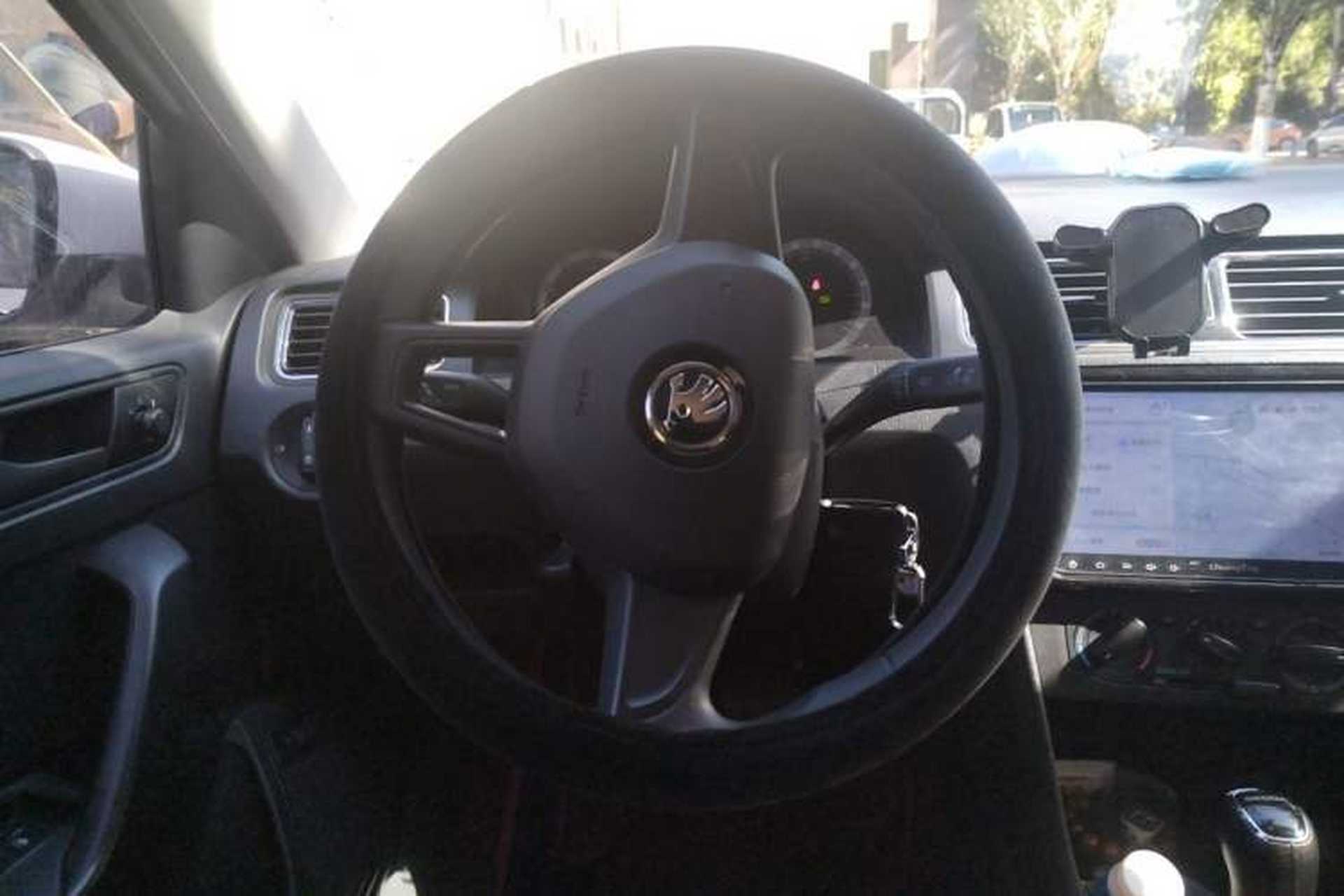 Used Skoda Rapid 2019 1.5L Automatic Standard Edition Steering Wheel
