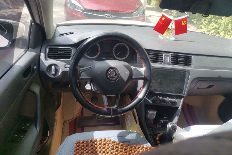 Used Skoda Rapid 2019 Revised Version 1.5L Manual Standard Edition China VI Steering Wheel