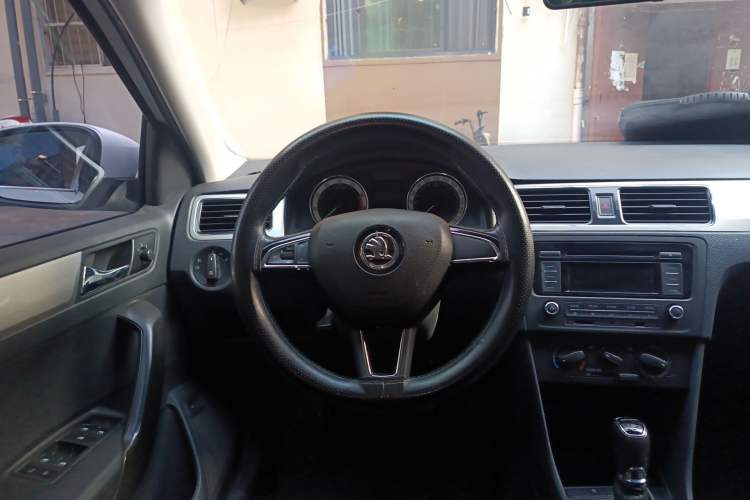 Used Skoda Rapid 2019 1.5L Automatic Comfort Edition China V Standard Steering Wheel