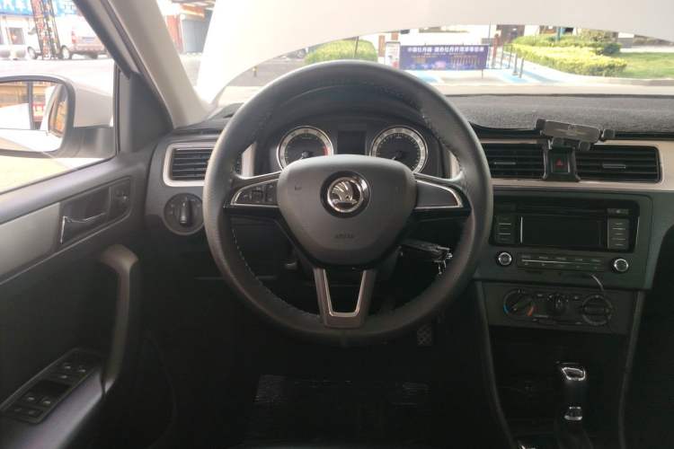 Used Skoda Rapid 2019 1.5L Automatic Comfort Edition China V Standard Steering Wheel
