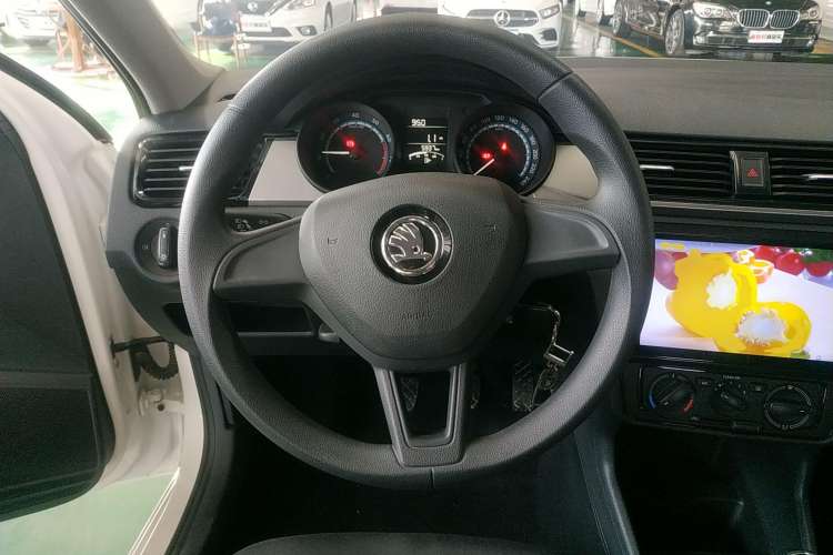 Used Skoda Rapid 2019 Revised Version 1.5L Manual Standard Edition China VI Steering Wheel