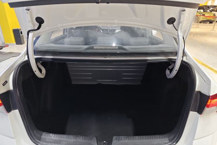 Used Skoda Rapid 2019 Revised Version 1.5L Manual Entry-Level Edition China VI Trunk