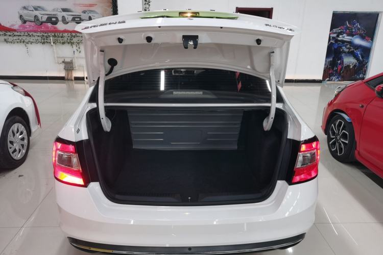 Used Skoda Rapid 2019 1.5L Automatic Comfort Edition China V Standard Trunk