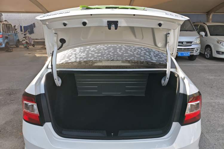 Used Skoda Rapid 2019 Revised Version 1.5L Automatic Standard Edition China VI Trunk