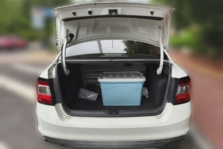 Used Skoda Rapid 2019 1.5L Manual Entry-Level Version Trunk