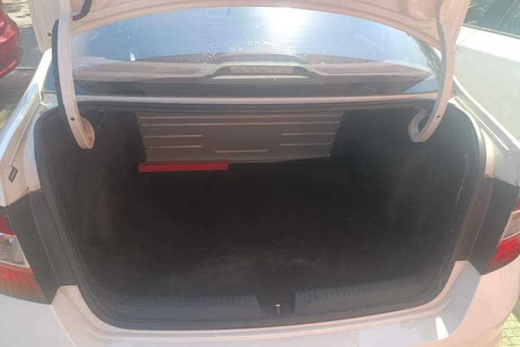 Used Skoda Rapid 2019 1.5L Automatic Comfort Edition China V Standard Trunk