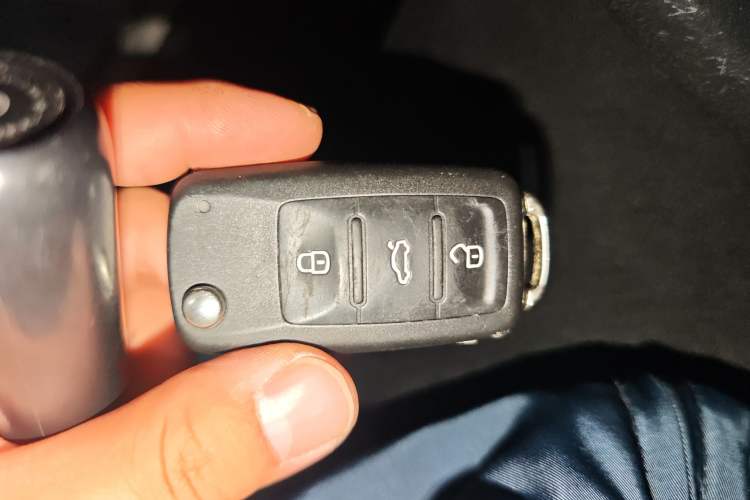 Used Skoda Rapid 2019 1.5L Automatic Comfort Edition China V Standard Vehicle Key