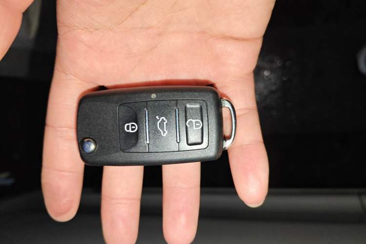 Used Skoda Rapid 2019 1.5L Automatic Comfort Edition China V Standard Vehicle Key