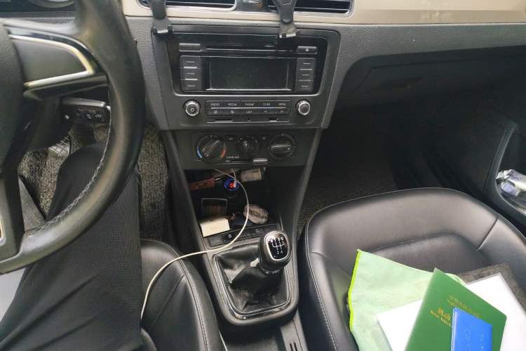 Used Skoda Rapid 2019 1.5L Manual Comfort Edition China V Standard Audio And AC Panel