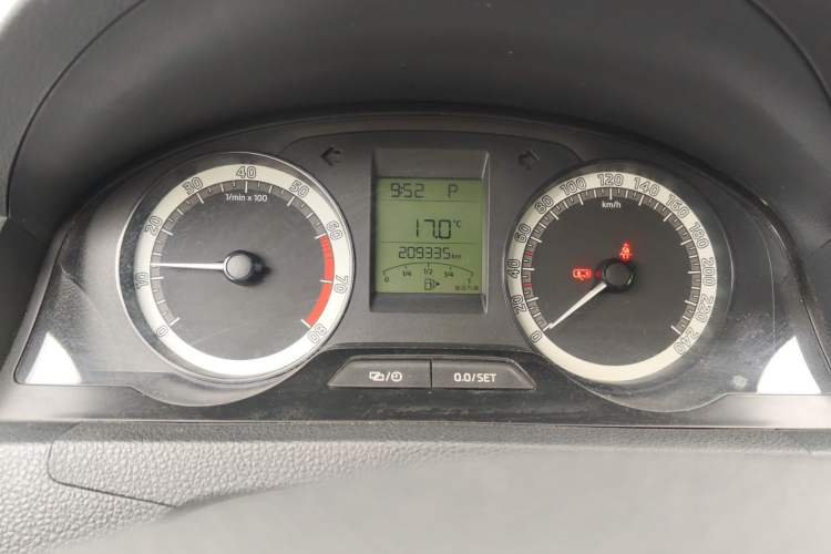 Used Skoda Rapid 2019 1.5L Automatic Standard Edition Instrument Cluster
