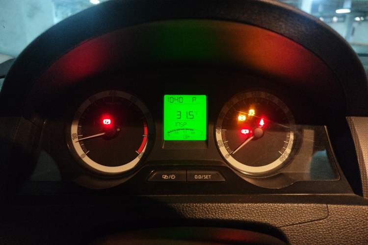 Used Skoda Rapid 2019 1.5L Automatic Standard Edition Instrument Cluster
