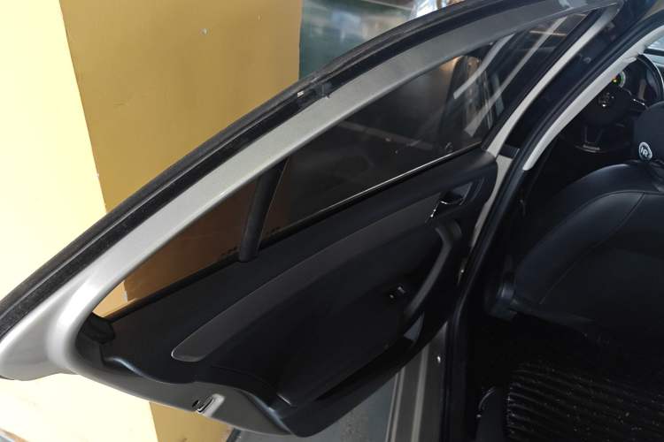 Used Skoda Rapid 2019 1.5L Automatic Comfort Edition China VI Standard Interior 8