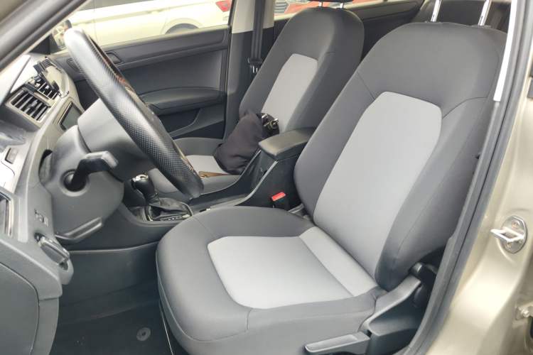 Used Skoda Rapid 2019 1.5L Automatic Standard Edition Left Front Seat