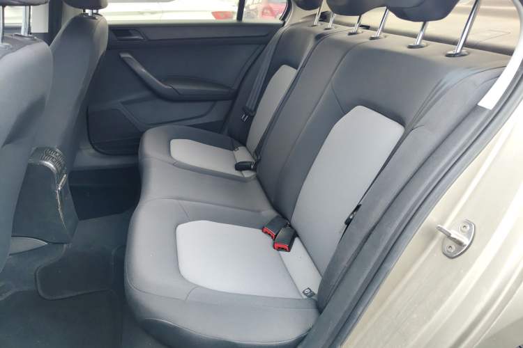 Used Skoda Rapid 2019 1.5L Automatic Standard Edition Left Rear Seat