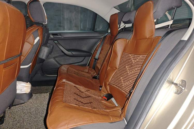 Used Skoda Rapid 2019 1.5L Automatic Standard Edition Left Rear Seat