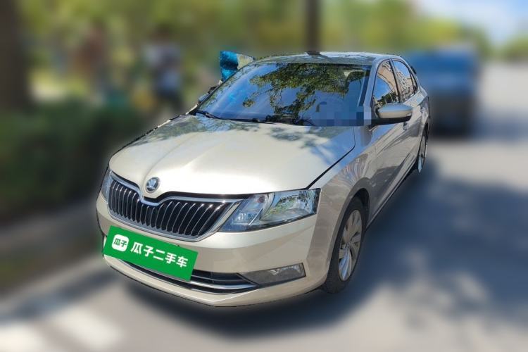 Used Skoda Rapid 2019 1.5L Automatic Comfort Edition China VI Standard Guazi used car, China used car export, Used car for sale, Used cars, Cheapest cars for sale