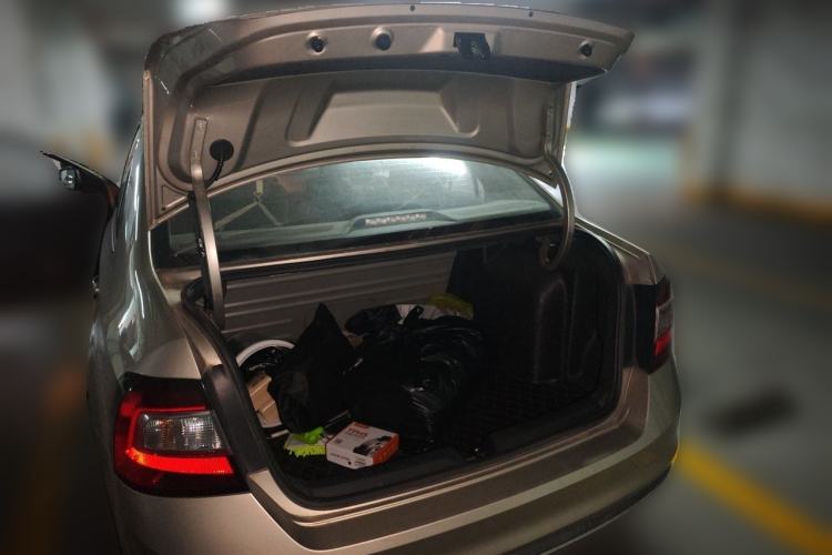 Used Skoda Rapid 2019 1.5L Automatic Standard Edition Trunk
