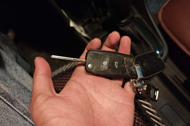 Used Skoda Rapid 2019 1.5L Automatic Standard Edition Vehicle Key