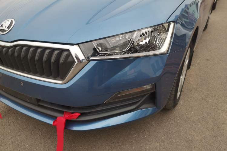 Used Skoda Rapid 2020 1.5L Manual Standard Edition Left Front Headlight