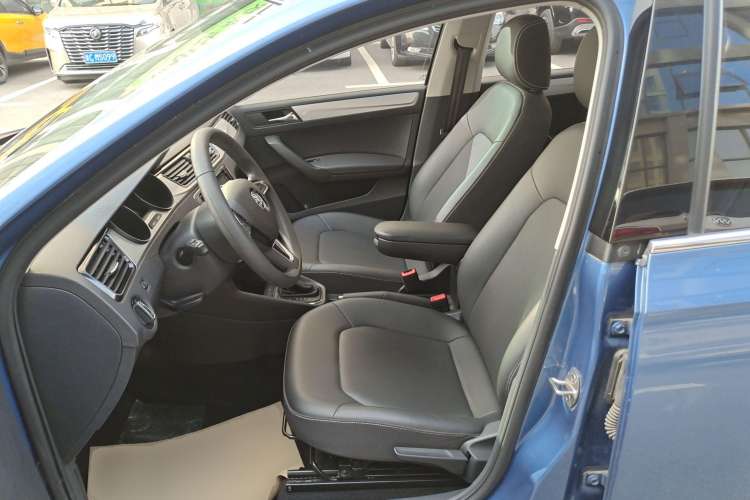 Used Skoda Rapid 2020 1.5L Automatic Comfort Edition Left Front Seat