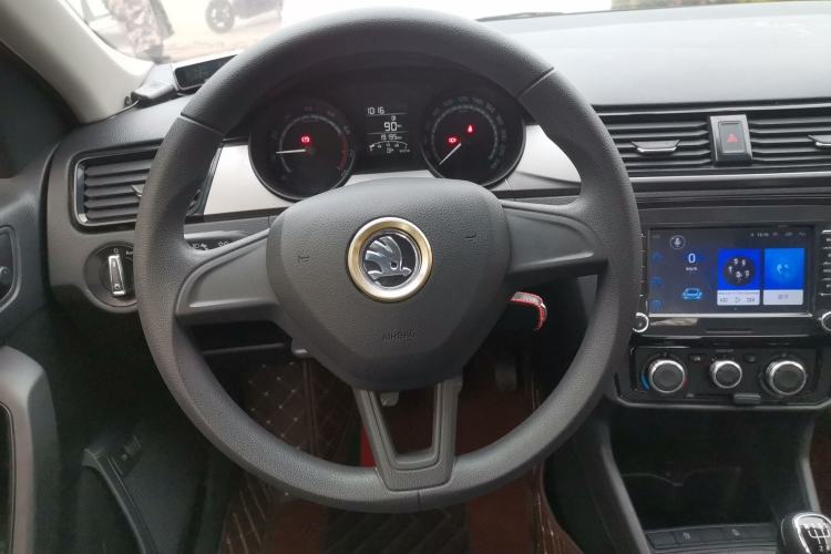 Used Skoda Rapid 2020 1.5L Manual Standard Edition Steering Wheel