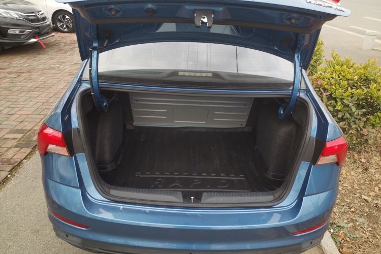 Used Skoda Rapid 2020 1.5L Manual Standard Edition Trunk