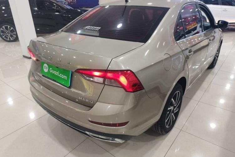 Used Skoda Rapid 2020 1.5L Automatic Comfort Edition Exterior 5