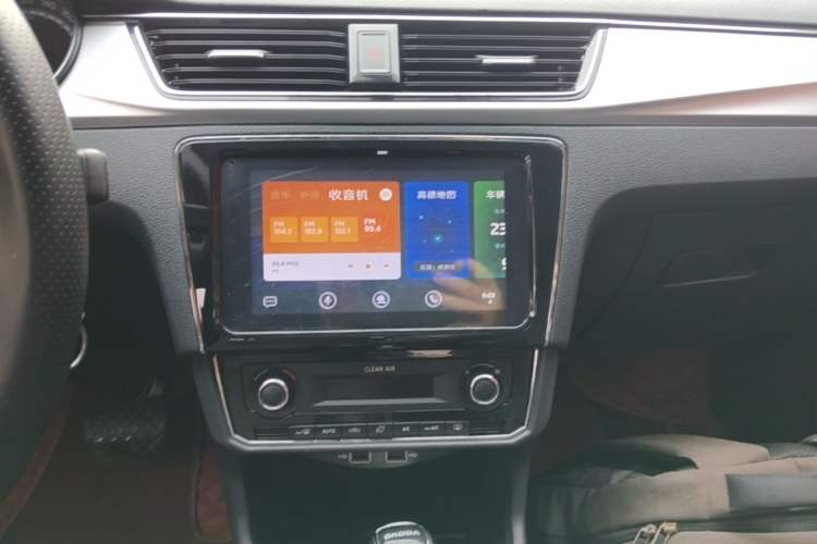 Used Skoda Rapid 2020 1.5L Automatic Comfort Edition Audio And AC Panel