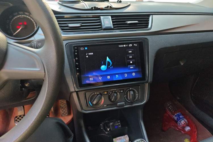 Used Skoda Rapid 2020 1.5L Manual Standard Edition Audio And AC Panel