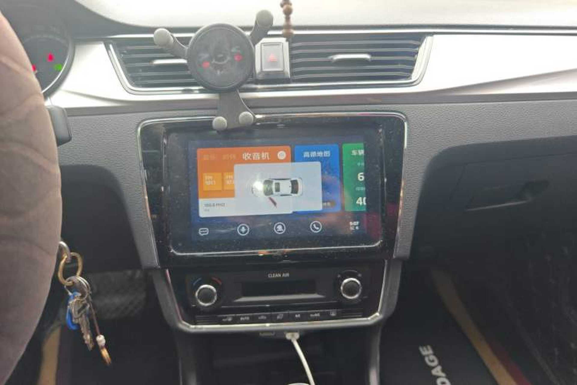 Used Skoda Rapid 2020 1.5L Automatic Comfort Edition Audio And AC Panel