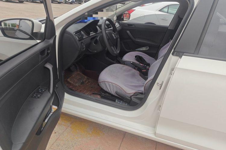 Used Skoda Rapid 2020 1.5L Automatic Standard Edition Driver Seat