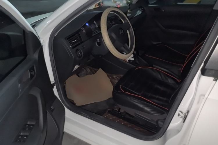 Used Skoda Rapid 2020 1.5L Automatic Standard Edition Driver Seat