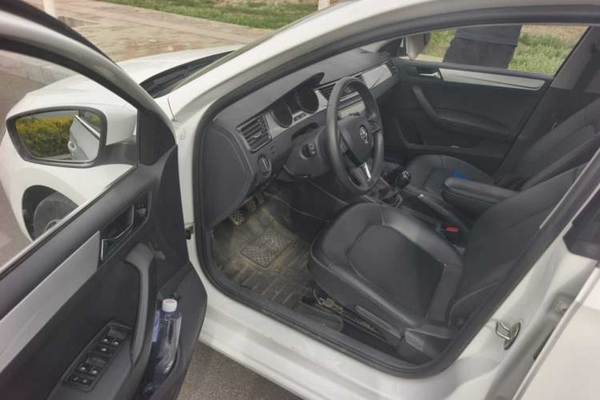 Used Skoda Rapid 2020 1.5L Manual Comfort Edition Driver Seat