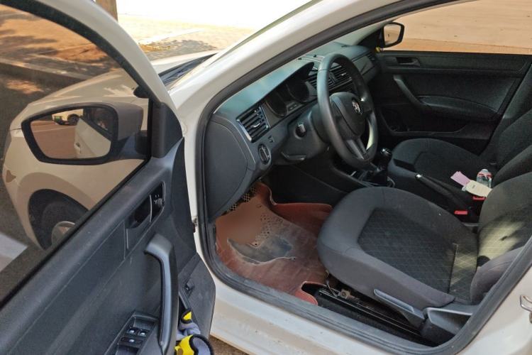 Used Skoda Rapid 2020 1.5L Manual Standard Edition Driver Seat