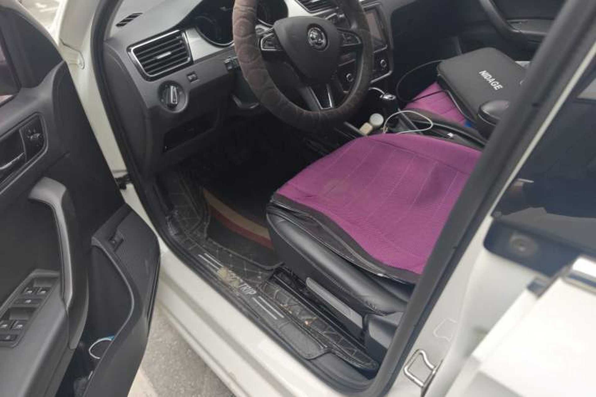 Used Skoda Rapid 2020 1.5L Automatic Comfort Edition Driver Seat