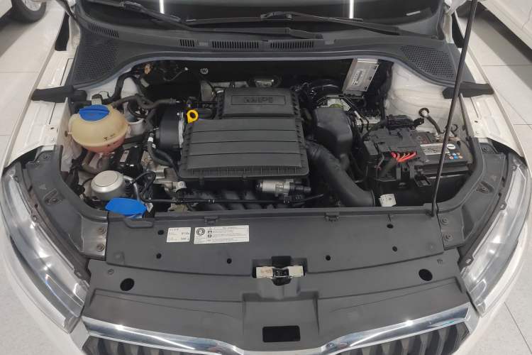 Used Skoda Rapid 2020 1.5L Automatic Standard Custom Edition Engine Bay