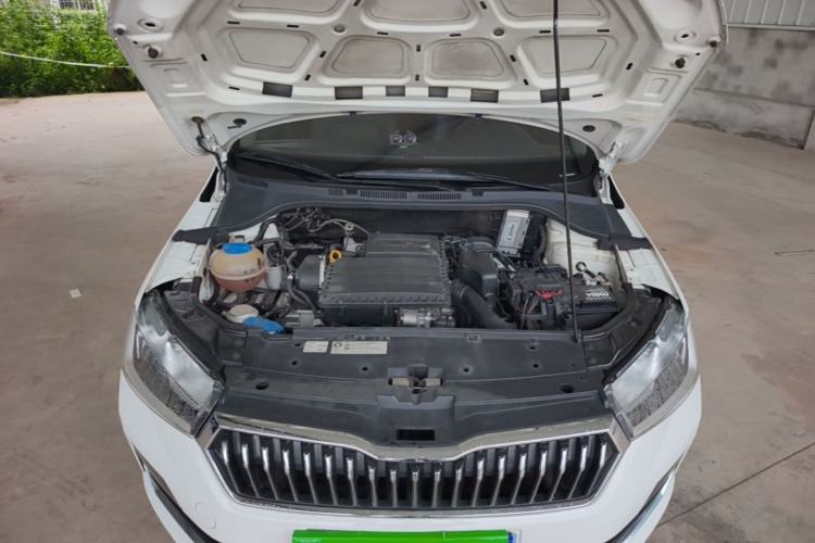 Used Skoda Rapid 2020 1.5L Automatic Comfort Edition Engine Bay