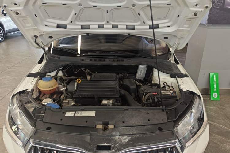 Used Skoda Rapid 2020 1.5L Automatic Comfort Edition Engine Bay