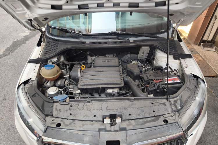 Used Skoda Rapid 2020 1.5L Automatic Comfort Edition Engine Bay