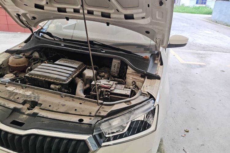 Used Skoda Rapid 2020 1.5L Automatic Standard Edition Engine Bay Left